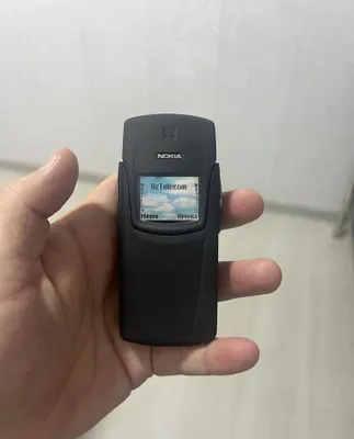 Nokia 8910i 1