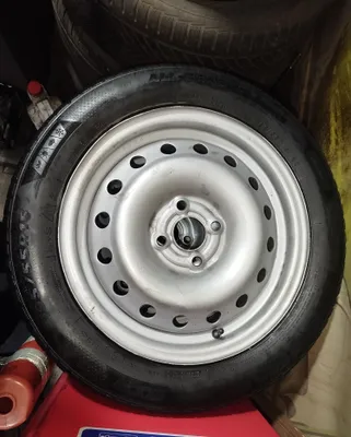 Продаются диски и шины R15 1