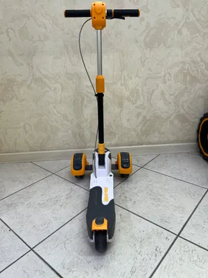 Детский самокат Model 101 1