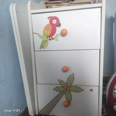 Bolalar karovatchasi 2 dona komoti bilan 1