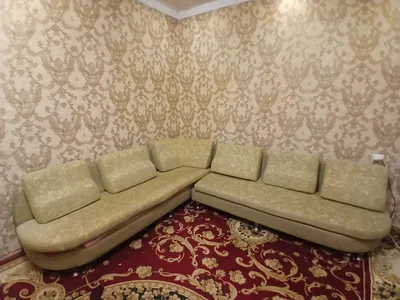 Divan sotiladi.. 1