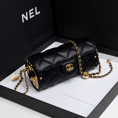 Chanel sumka 1