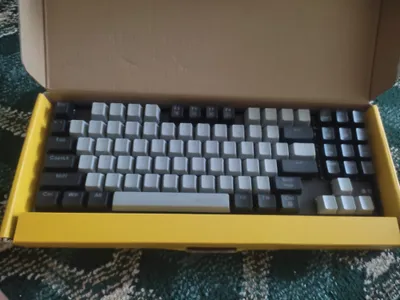 Продам игровую механическую клавиатуру! 1