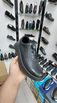 erkaklar uchun oyoq kiyim