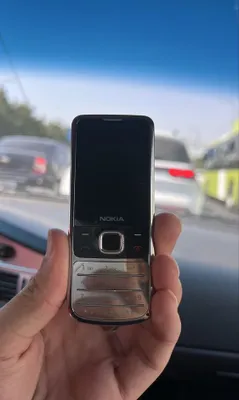 Nokia 6700. 1