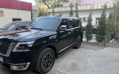 Nissan Patrol 2024 full platinum. Black 1