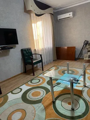 Toshkent, Oybek metrosi yonida 2 xonali kvartira ijaraga beriladi (moʻljal: gospitalniy) 1