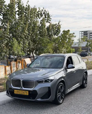 BMW iX1 xDrive30, 2023-yil, yurgan masofasi bilan 1