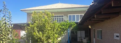 Yangibozorda, markazga yaqin, 6 sotixli uy sotiladi 1
