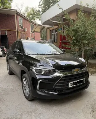 Tracker 2 LTZ Plus 2024 1