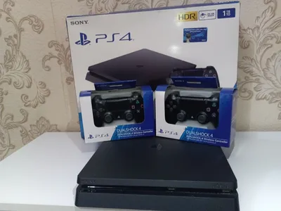 PlayStation 4 Slim 1TB 1
