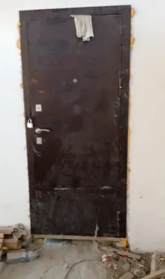 Shu eshikla sotiladi 1