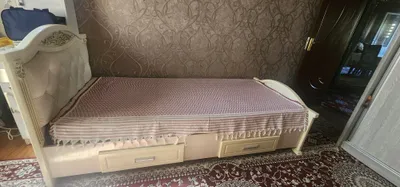 2 дивана, 1 парта 1
