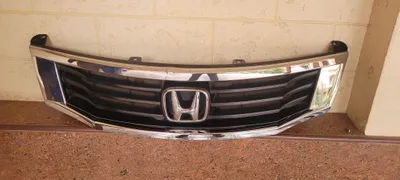 Облицовка, решетка радиатора OBLITSOVKA HONDA ACCORD 2006-08 г
