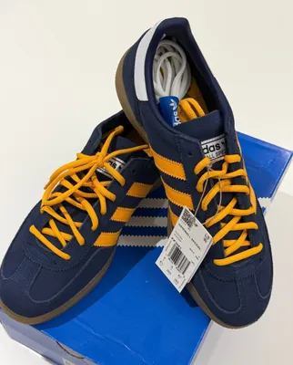 Обувь спортивная ( кроссовки). Adidas.Tigres Uanl Handball Spezial 1