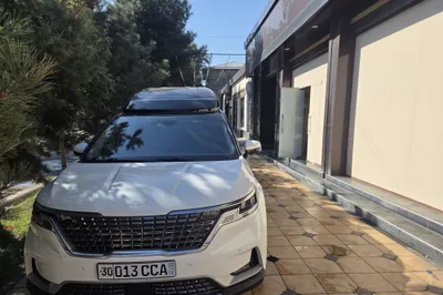 KIA carnival 2023год 1