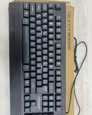Yangi TEUCER USB klaviaturasi, 104 ta tugma, RU/EN + NumPad 1