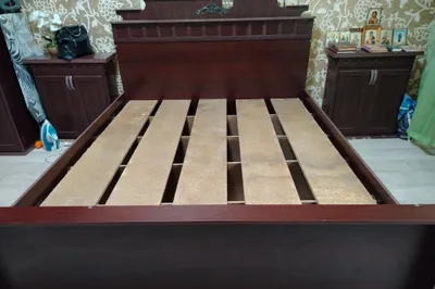 Продаётся двухспальная кровать