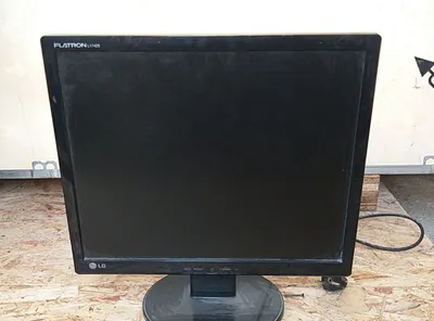 LG Экран 1:1 Идеал