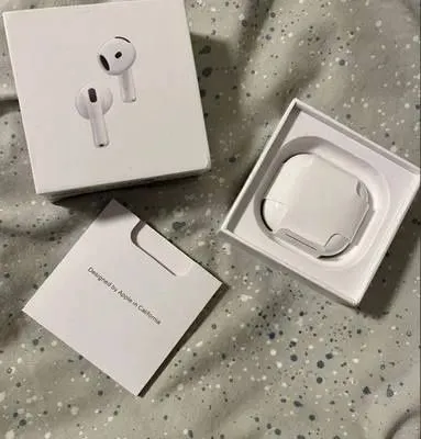 Продаются новые Airpods 2 1