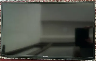 samsung телевизор 40дюймов.Тип экрана:LED,LCD. 1