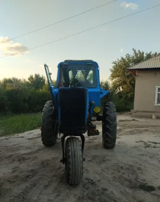 Traktor sotiladi 1