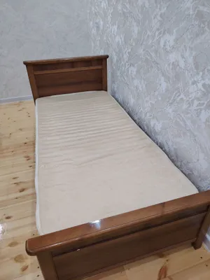 Кровать, есть 3 штуки, состояние новое 1