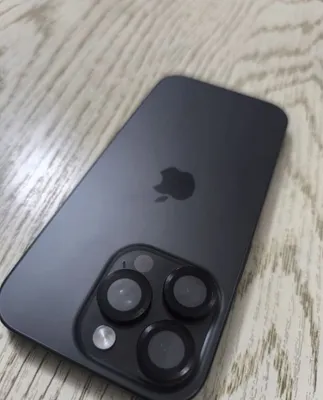 Iphone 16 pro сотилади 1