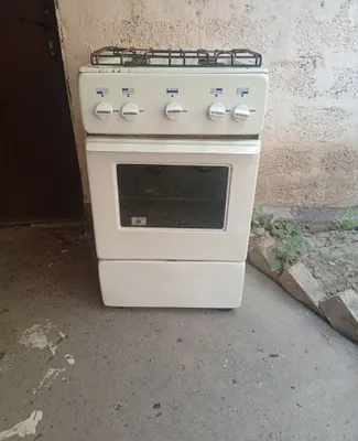 Продам газовую плиту 1