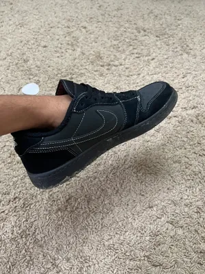 Travis Scott x Air Jordan 1 Low Black Phantom 1