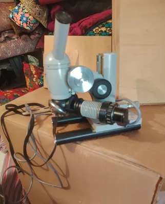 Buxoroda laboratoriya mikroskopi 1