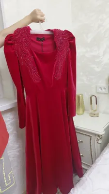 Красное вечернее платье, насыщенный цвет 1