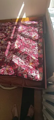 2 ta divan eski holatda lekin mustahkam 1