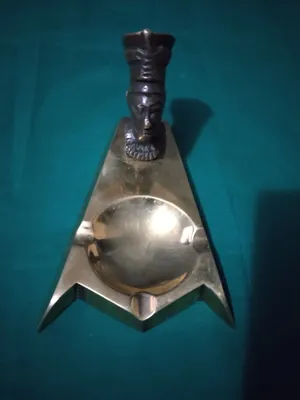 Latundan yasalgan kuldon. 1
