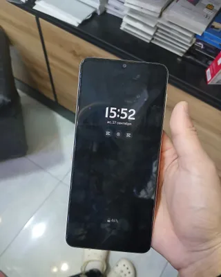 Oq rangli Samsung A 22 1