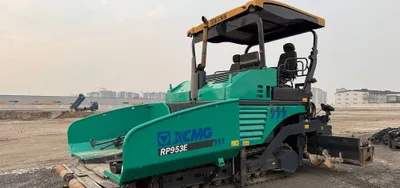 Асфальтоукладчик XCMG 9,5 метрлик срочно сотилвотди 1
