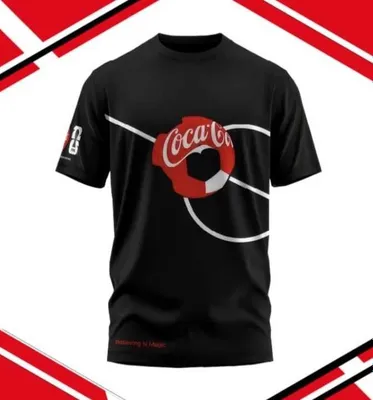 Coca cola qora futbolka