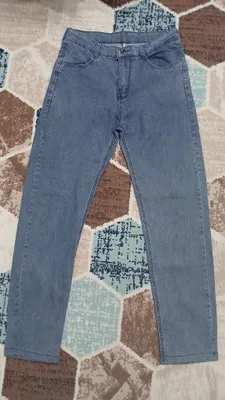 Продам мужские джинсы 1