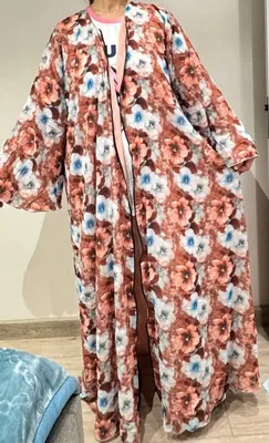 Ayollar abaya-yopinchiği 1