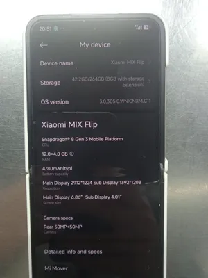 Xiaomi Mix Flip 1