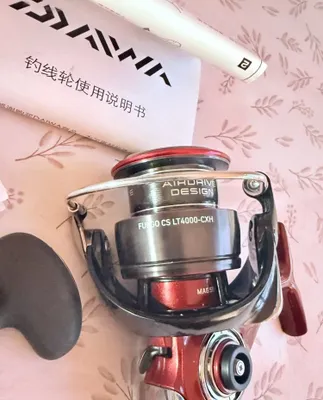 Катушка Daiwa Fuego Lt 4000cxh продается новый 1