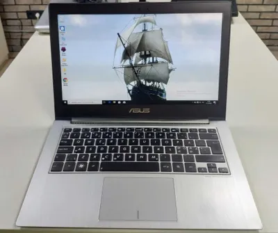 Ультрабук Asus 13.3 1