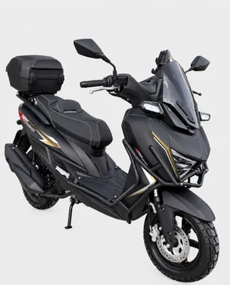 Q-max benzinli skuteri 1