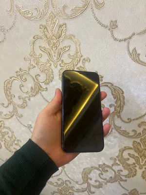Iphone 11 sotiladi srochna 1