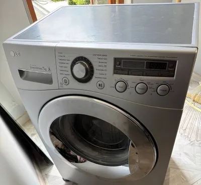 LG 7 кг Кир машина сотилади.