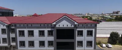 Familypark yonida 50 sotix yer uchastkasida 7 000 m² maydonga ega alohida bino sotiladi 1