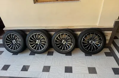 Продаются диски с шинами 1