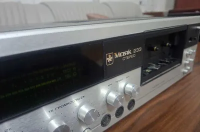 Mayak 233 kassetali magnitofon 1