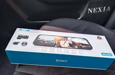Видеорегистратор Sony с 3 камерами 1