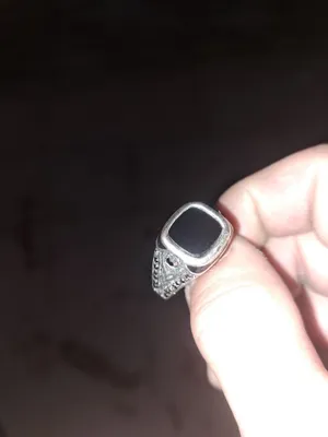 Серебряное кольцо за 250 000 сум